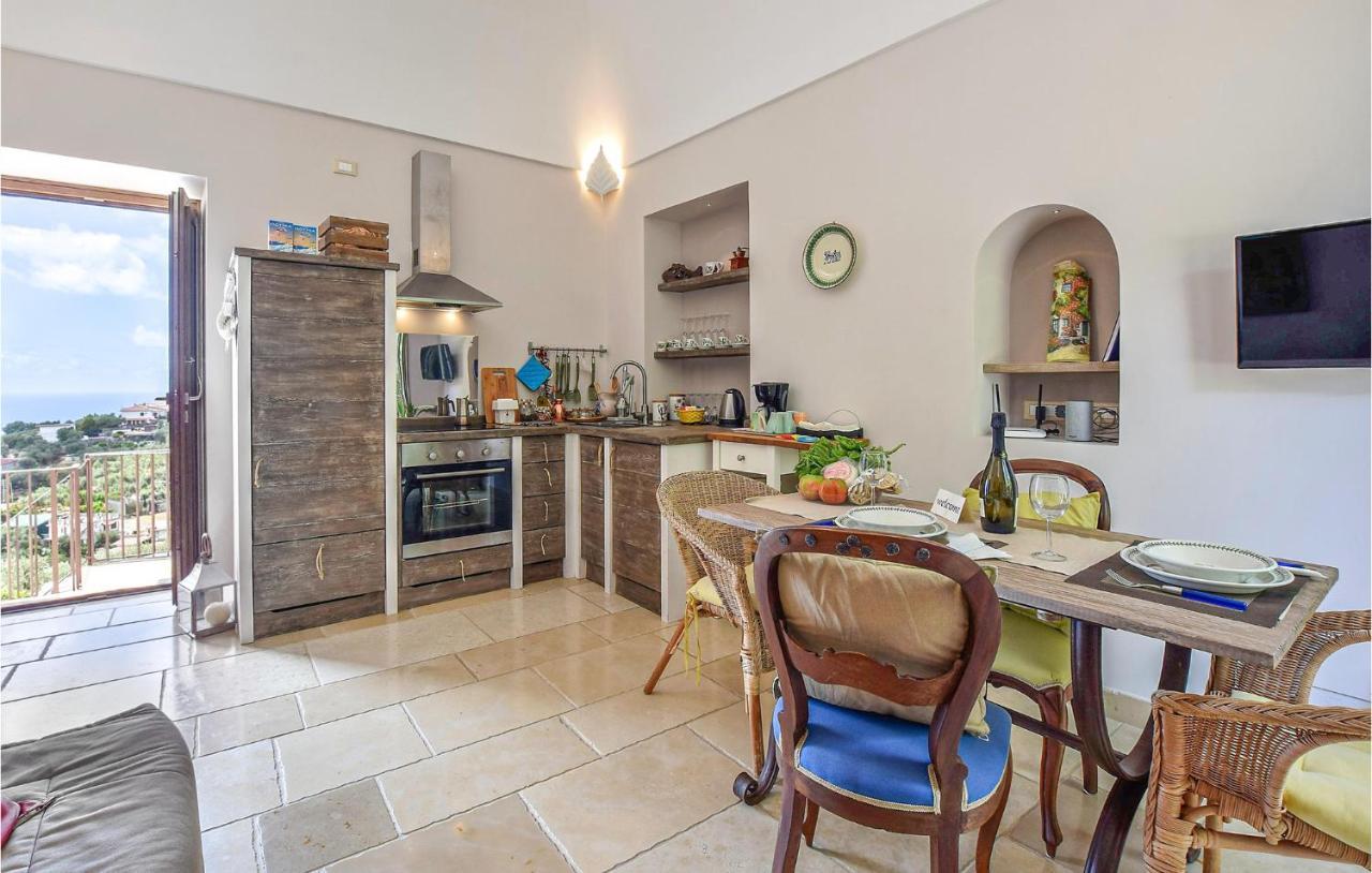 Cozy Apartment In Massa Lubrense Exteriér fotografie